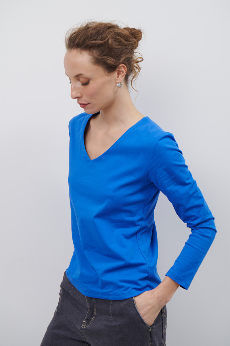 REMERA V M/LARGA AZUL