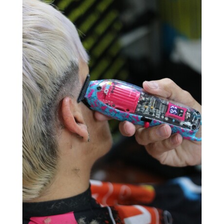 Trimmer Inalámbrico B-Way One con Accesorios Trimmer Inalámbrico B-Way One con Accesorios