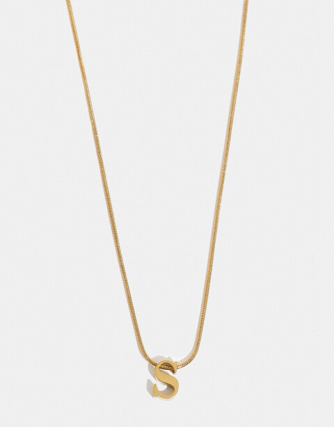 Cadena Corta con Dije Metal Cadena De Acero Con Inicial S - Dorado