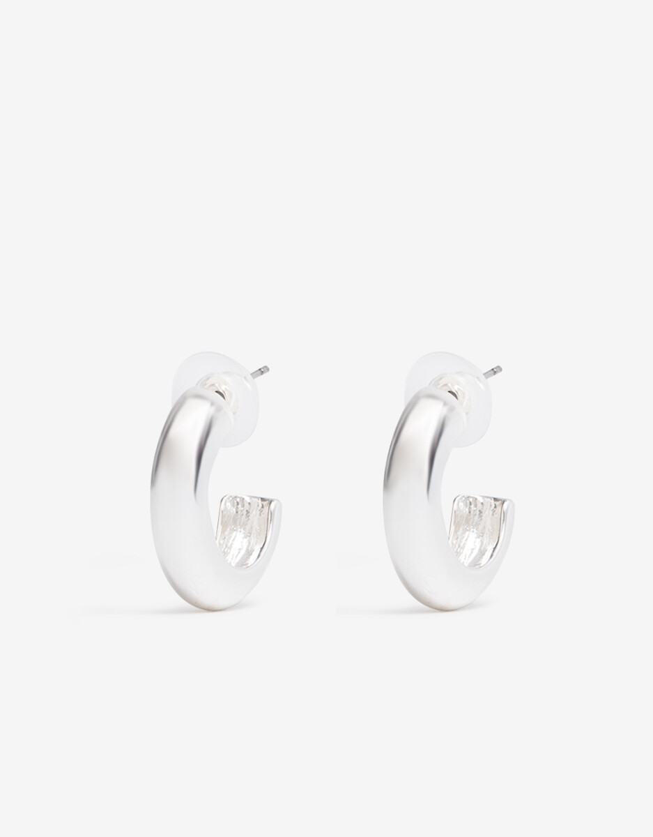 Argollas De Metal Bañado En Plata 