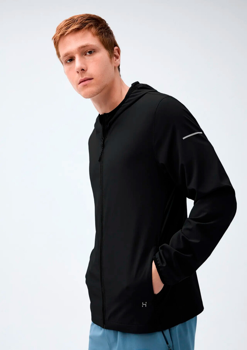 CAMPERA CORTAVIENTO DE SECADO RÁPIDO - NEGRO 