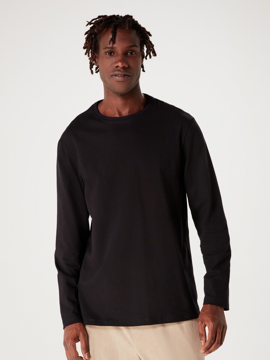 CAMISETA MANGA LARGA - NEGRO 