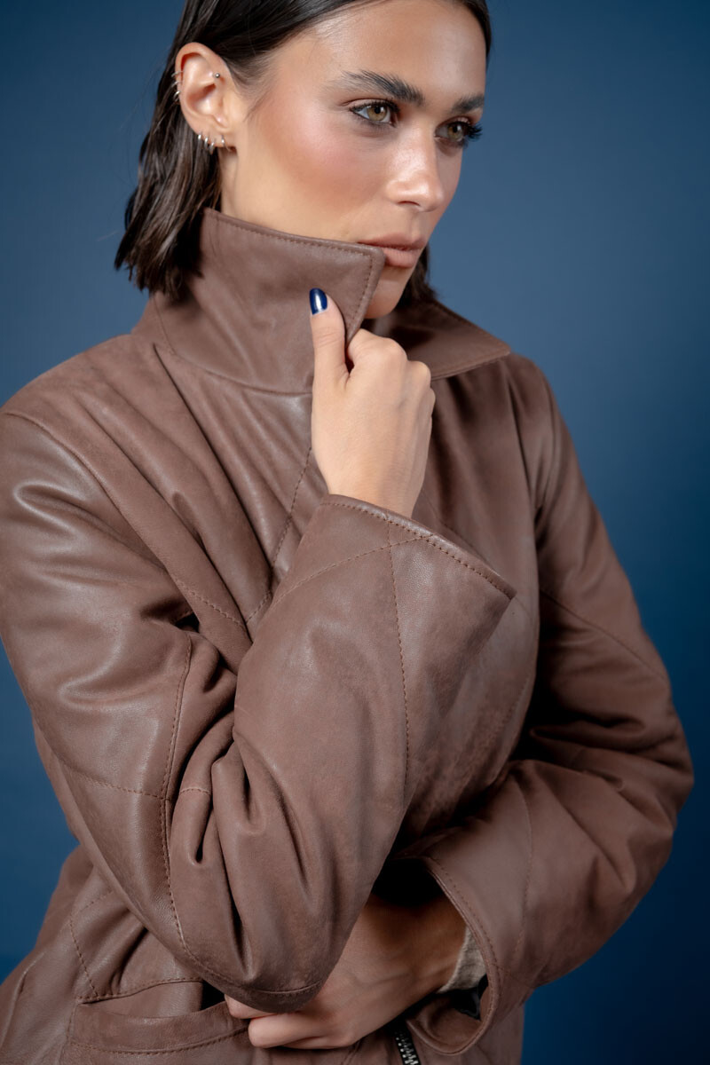 Puffer lia Chocolate gastado