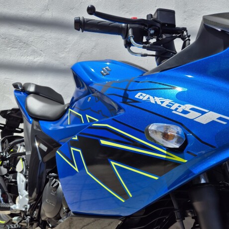 Suzuki Gixxer 155 SF Azul