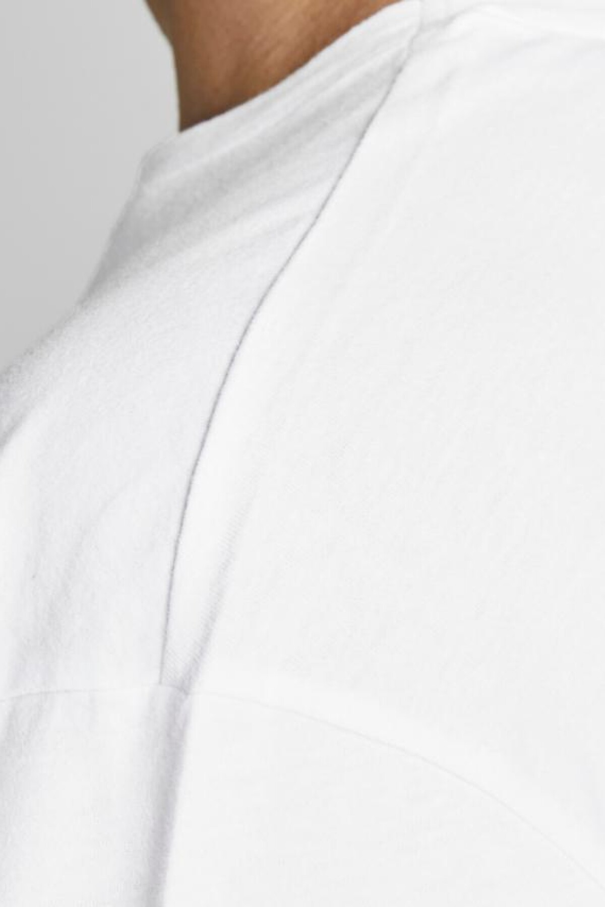 Camiseta Noa Básica Manga Larga White