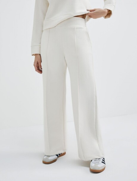 PANTALÓN BÁSICO CON BOLSILLO BEIGE