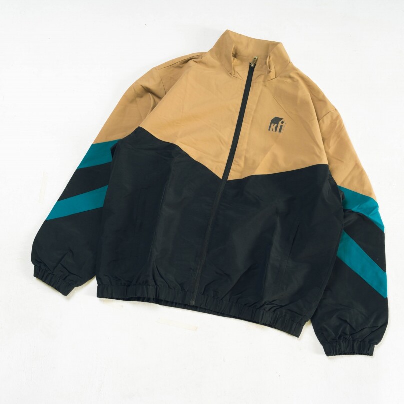 Micro Logo Deportivo Crema Micro Logo Deportivo Crema