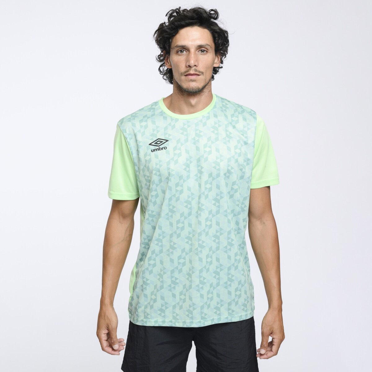 Remera Manga Corta Nature Umbro Hombre - 0v2 