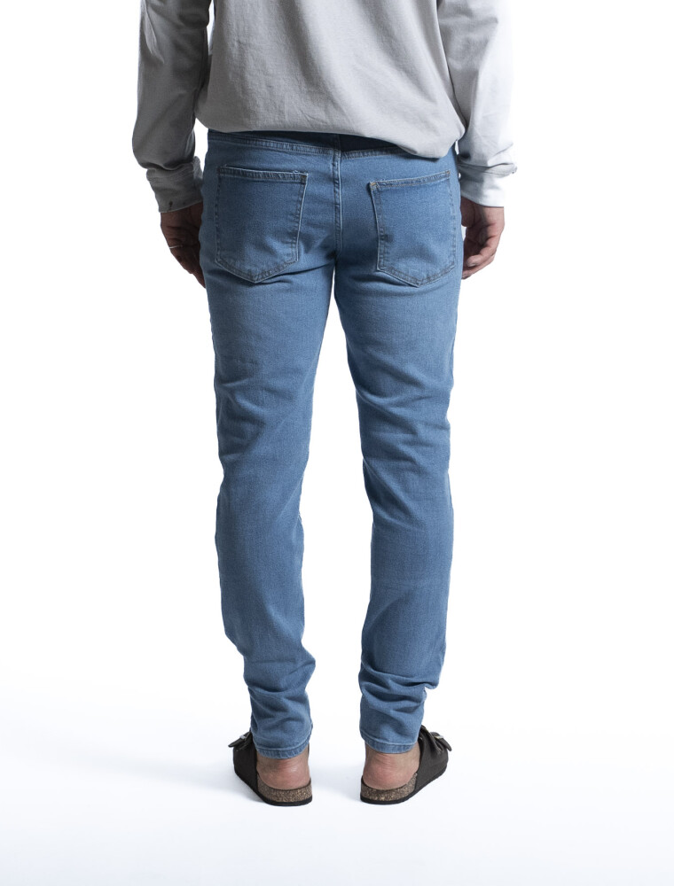 Jean Slim Fit Largo 30 Celeste