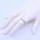 Anillo medio sin fin oro 18k blanco con 7 brillantes engarce 4 puntas. Anillo medio sin fin oro 18k blanco con 7 brillantes engarce 4 puntas.
