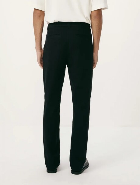 PANTALÓN ESTILO CHINO RECTO NEGRO