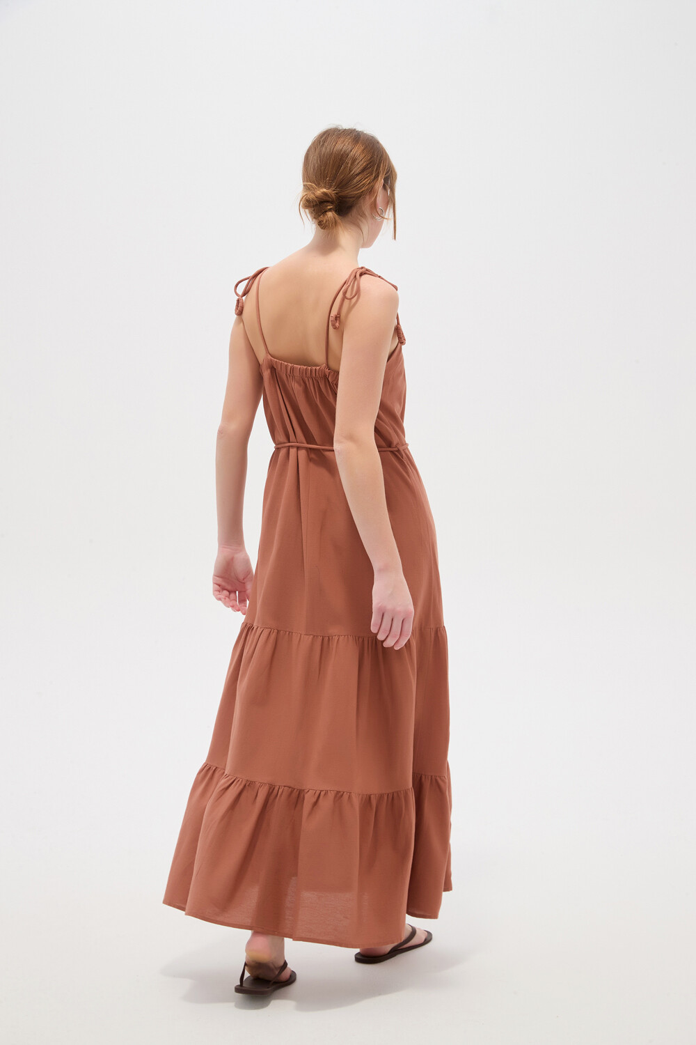Vestido Vesal Tostado
