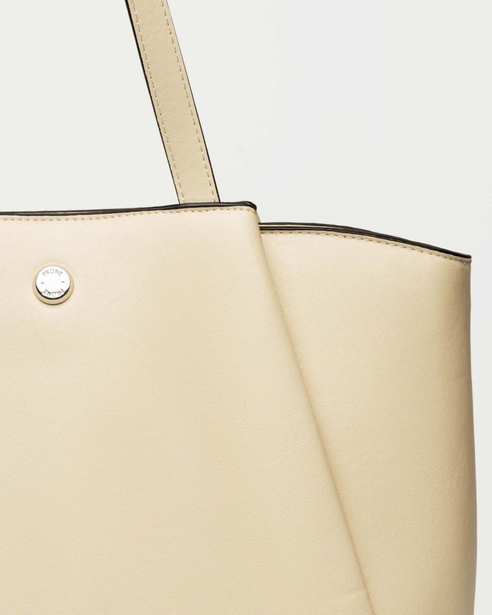 Shopper Raix en efecto cuero liso Natural
