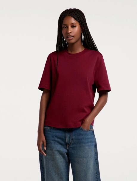 CAMISETA BÁSICA MANGA CORTA BORDEAUX