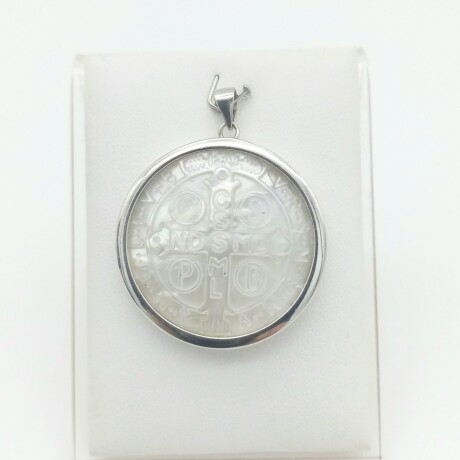 Medalla religiosa de plata y nàcar, SAN BENITO. Medalla religiosa de plata y nàcar, SAN BENITO.