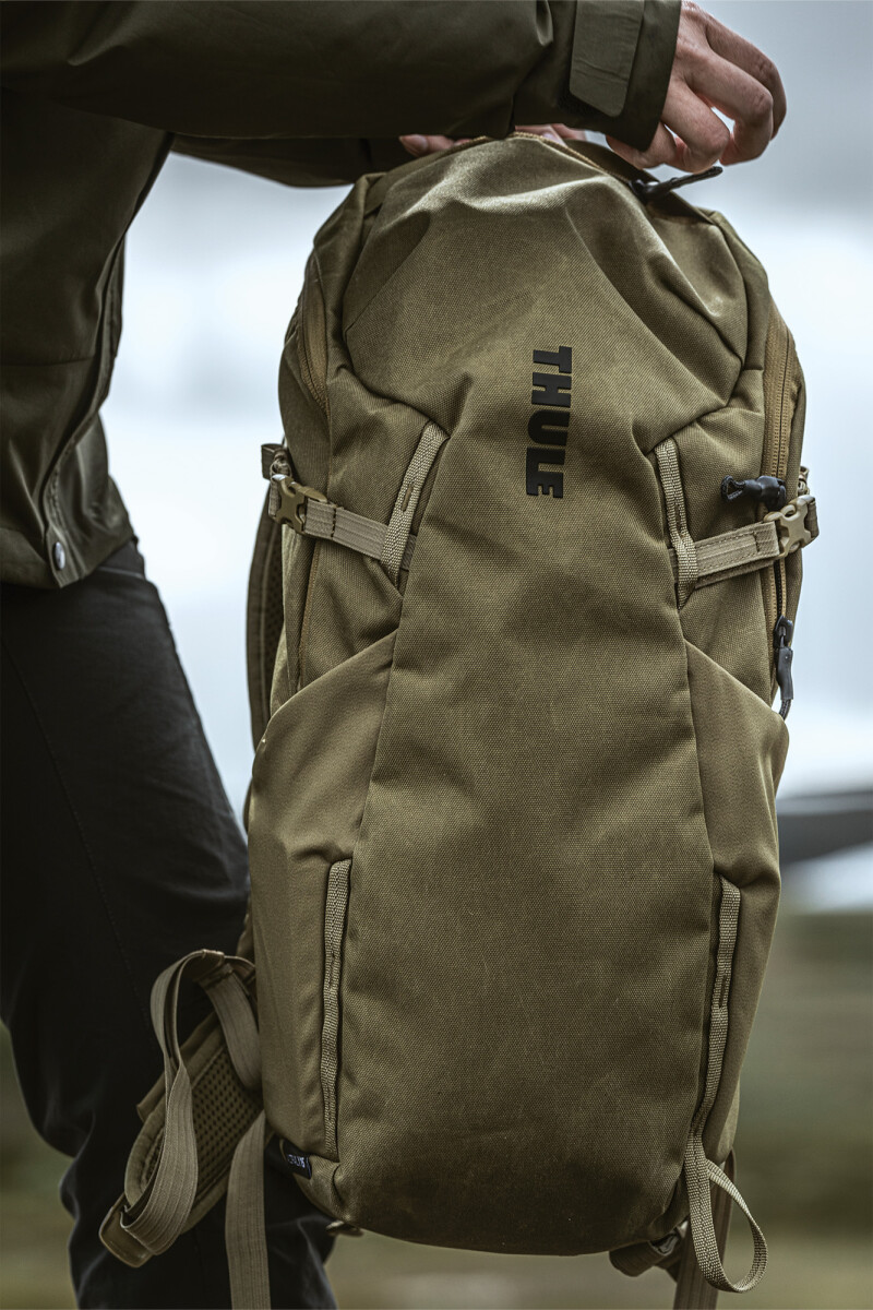 Thule AllTrail X 15L - Nutria Brown Thule AllTrail X 15L - Nutria Brown