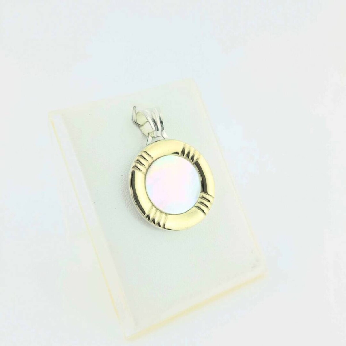 Colgante de plata 925 con double de oro 18k - Nácar 