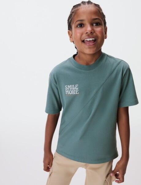 CAMISETA CON ESTAMPA VERDE