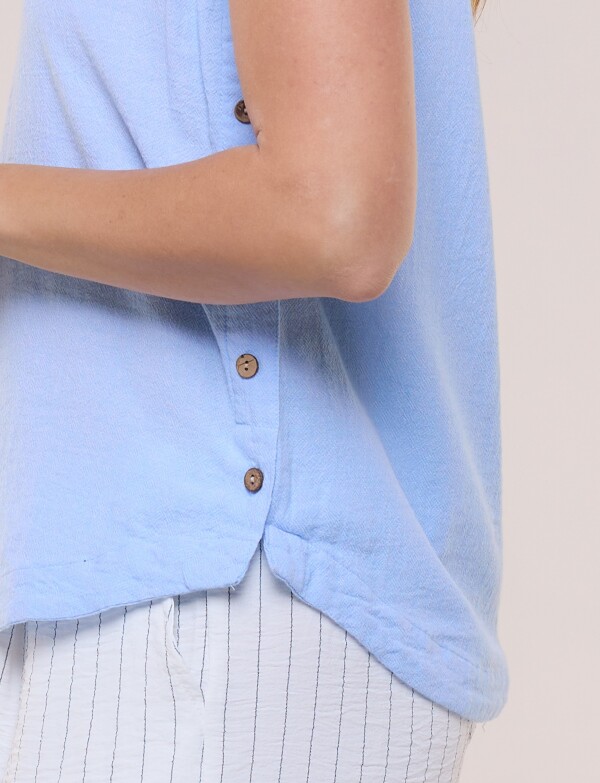 Blusa Sin Mangas Con Botones CELESTE