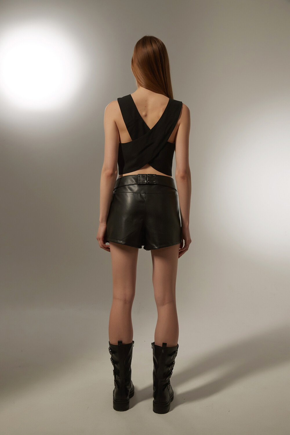 Short Alon Negro
