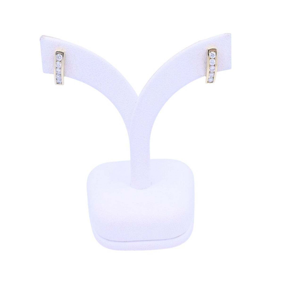 Aros oro 18 k con brillantes engarce carril. 