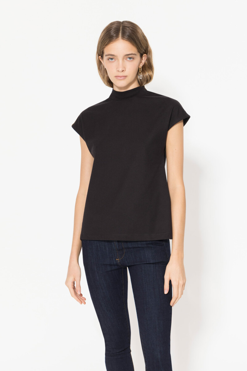 REMERA MADISON Negro