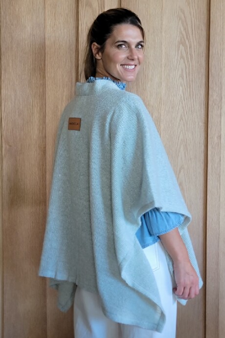Ruana Cerdeña Verde Malva