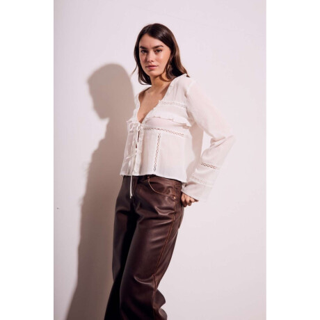 Blusa Encajes Algodón Nacar