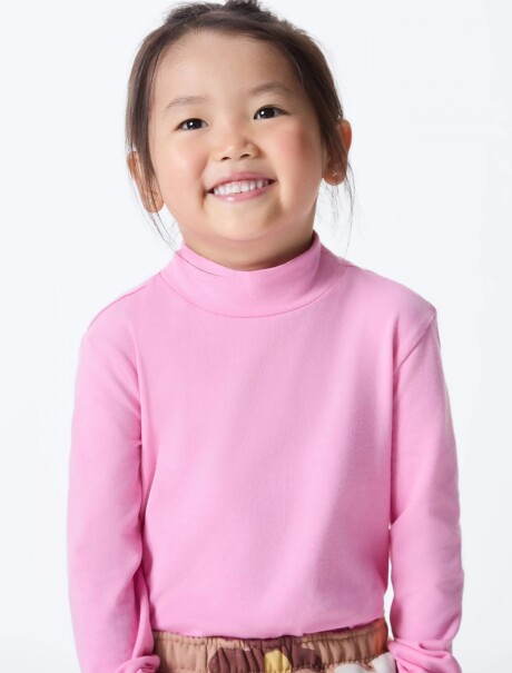 POLERA INFANTIL DE CUELLO ALTO ROSADO