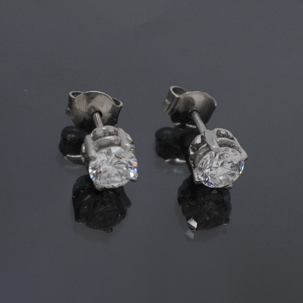 Caravanas antiguas en oro 18k blanco y brillantes Caravanas antiguas en oro 18k blanco y brillantes