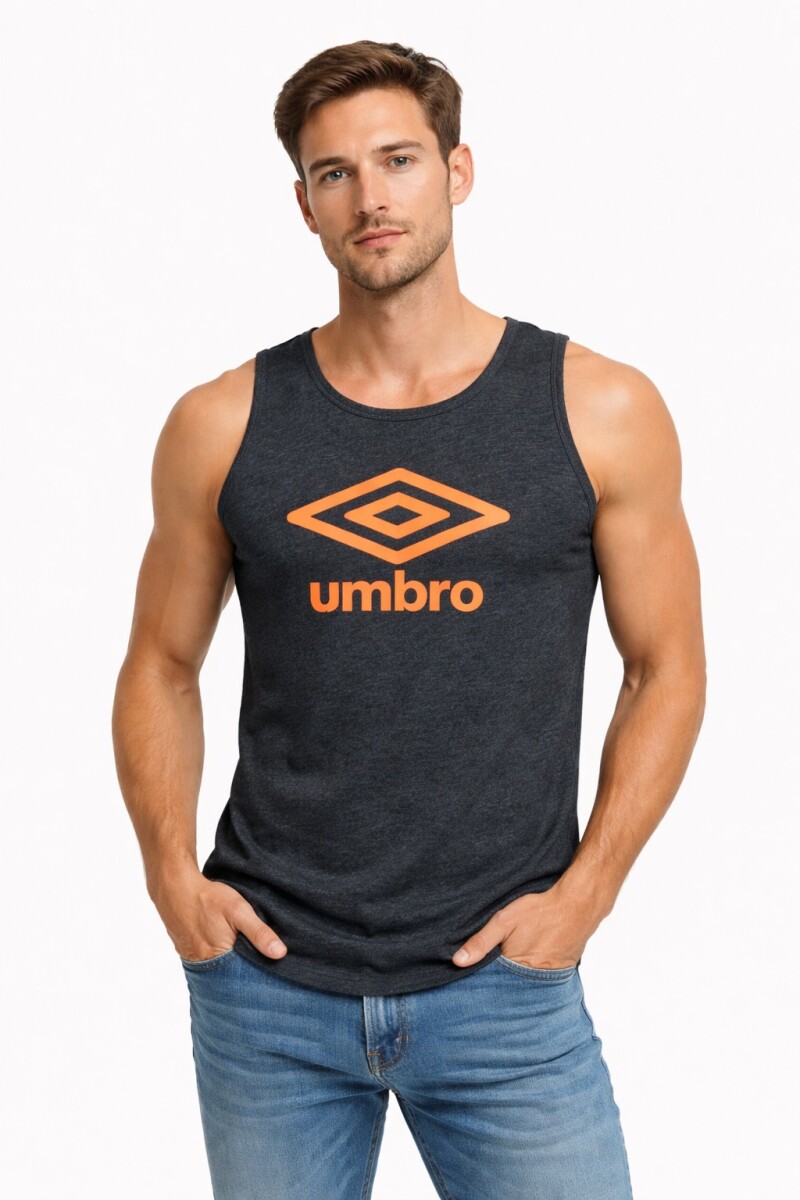 Musculosa Gradient Adulto Umbro Hombre - 2m8 