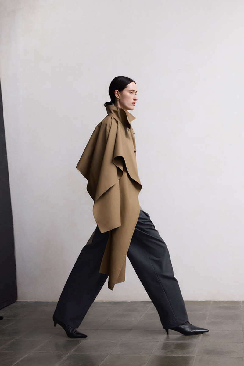TRENCH CORTO Kaki