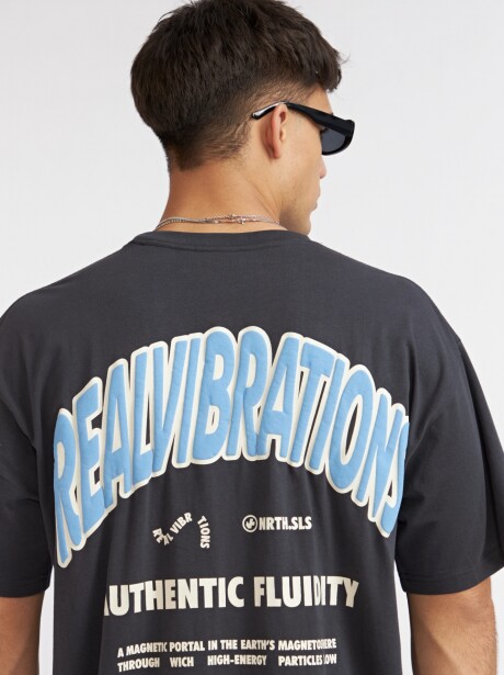 REMERA OVERSIZE VIBRATIONS GRIS