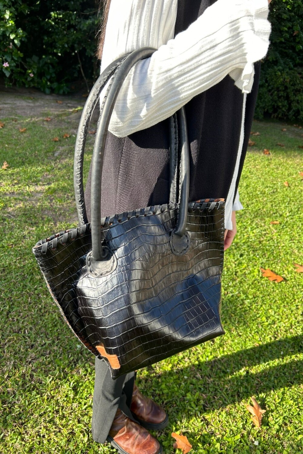 Medium All Season Bag Total Black