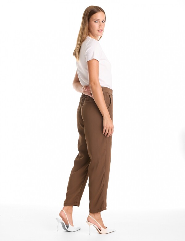 Pantalon Relaxed Fit & Cintura Elástica Posterior MARRON