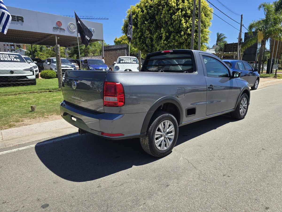 Volkswagen Saveiro Pick Up 1.6 Extra Full Volkswagen Saveiro Pick Up 1.6 Extra Full