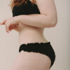 Vedetina Cata – Algodón suave con frunces, sexy y divertida Negro