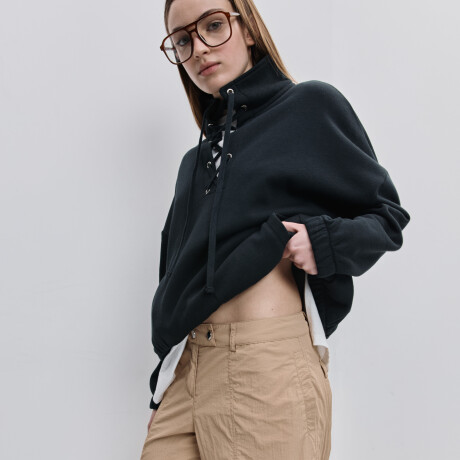 PANTALÓN LOWLANDS Almendra