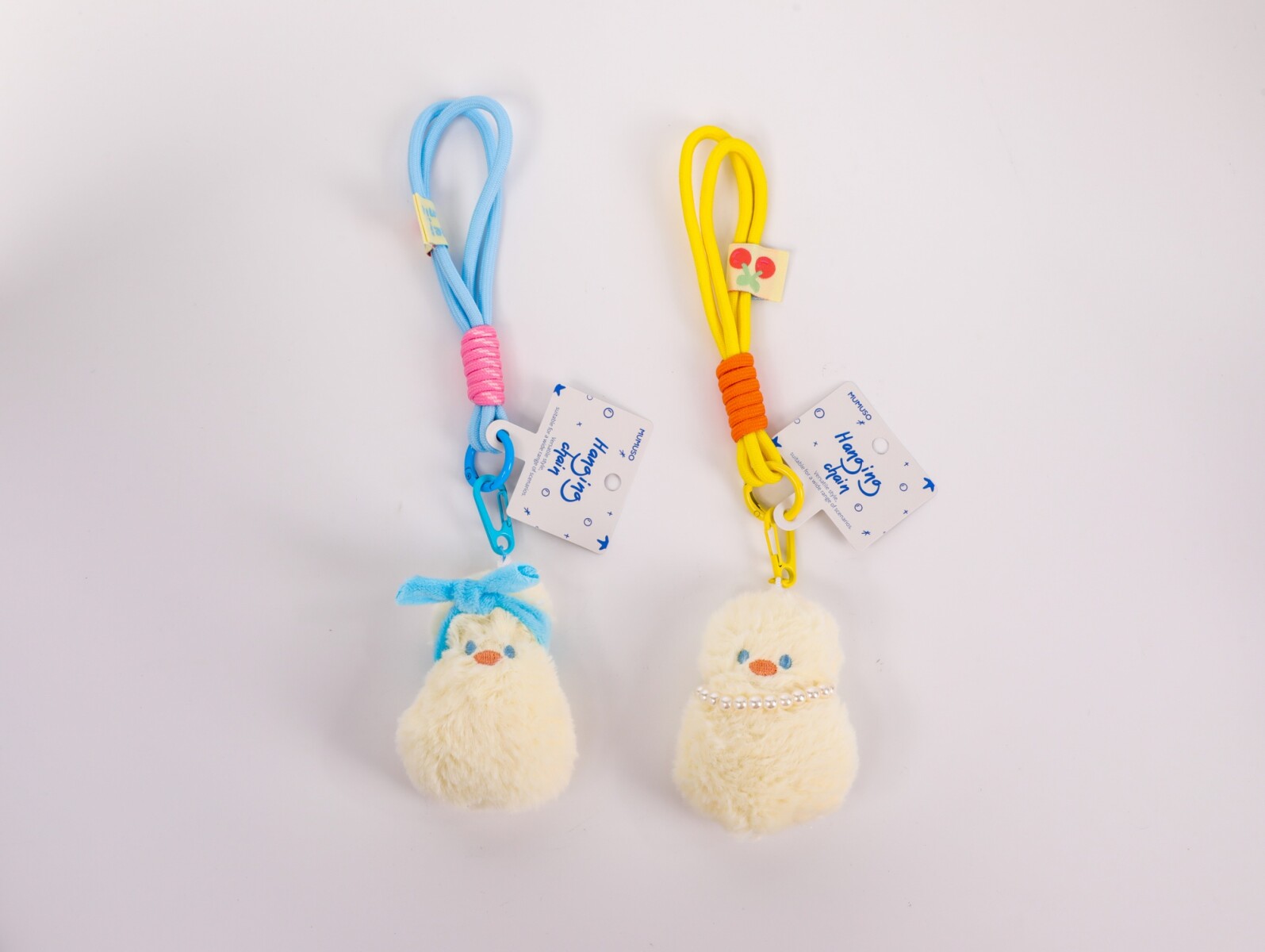 COLGANTE PARA BOLSO CON MUÑEQUERA DE POLLITO AMARILLO 