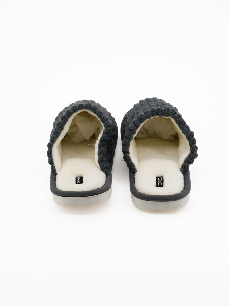 PANTUFLA NOVO GRIS