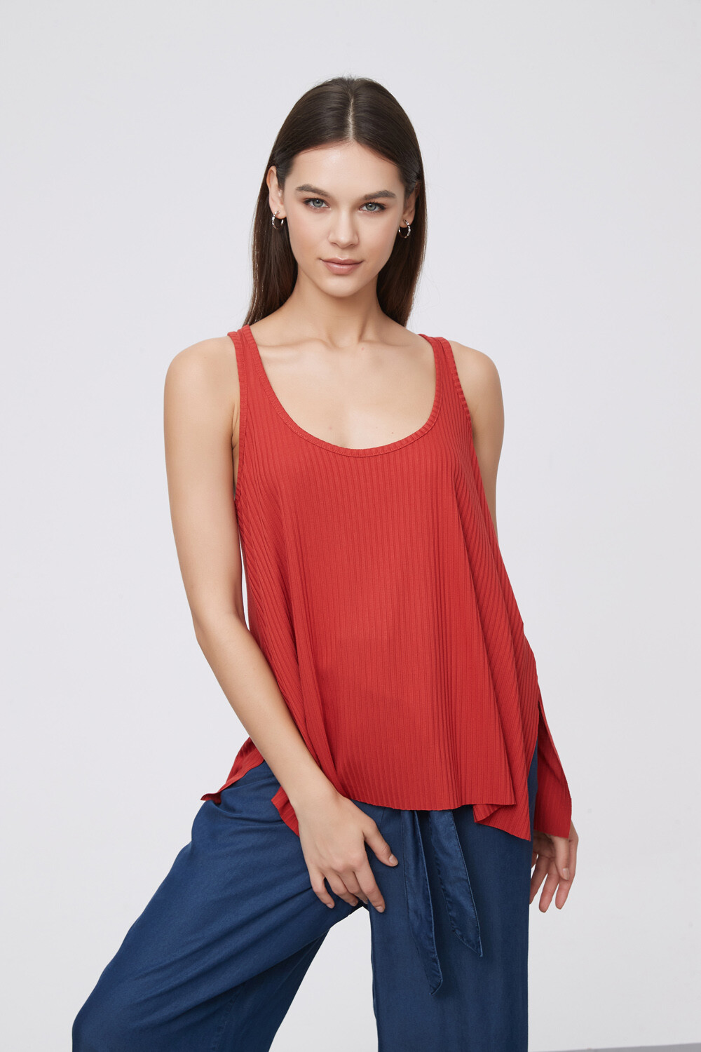 Musculosa Joris Rojo Anaranjado