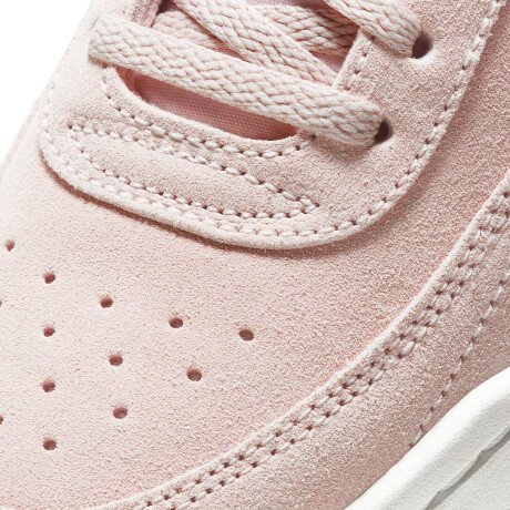 NIKE COURT VINTAGE PREMIUM Pink