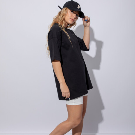 REMERA LETITI Negro