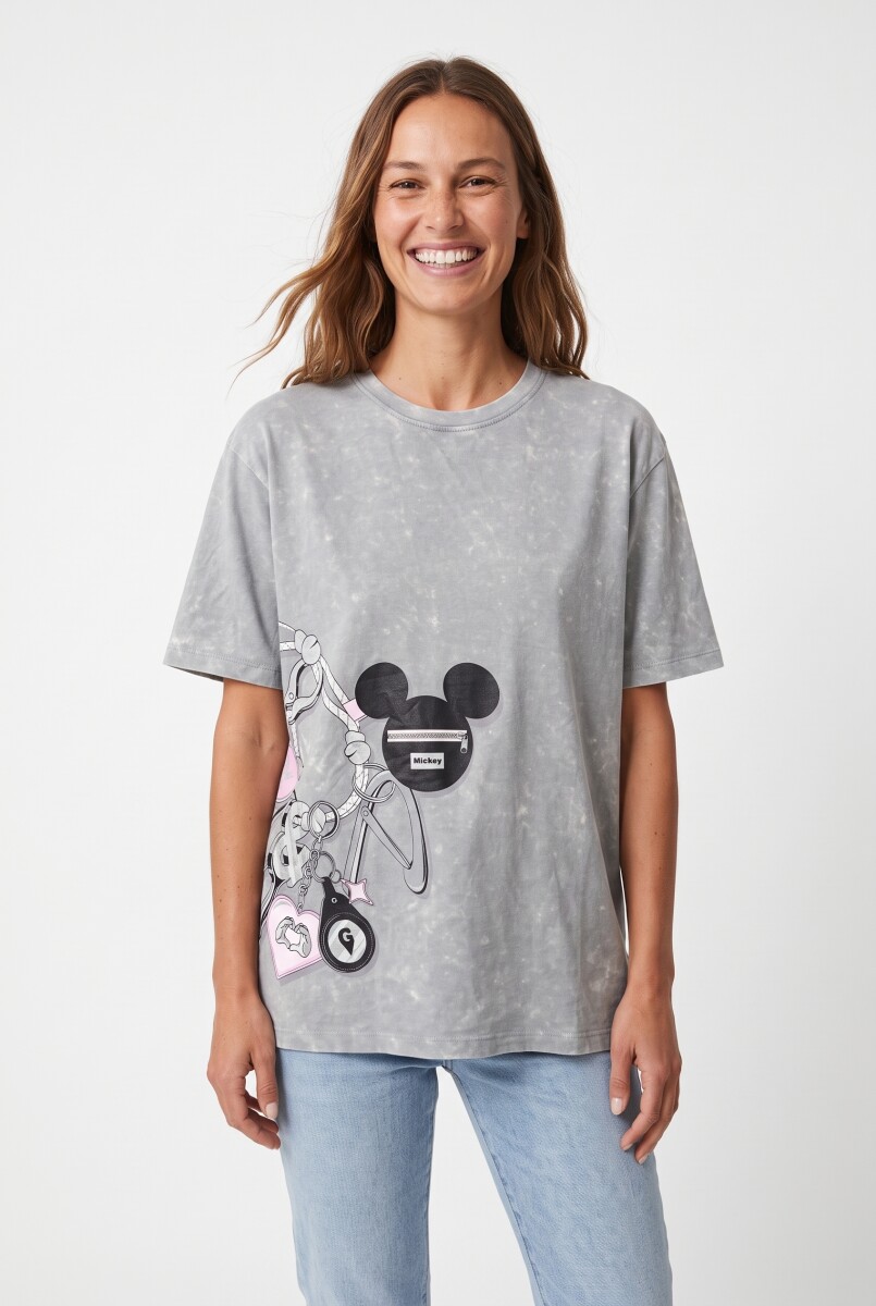 REMERA OVERSIZE CHARMS - GRIS 