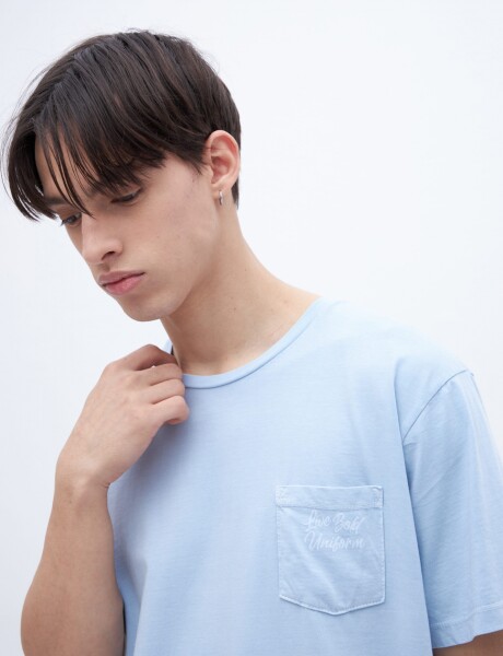 Remera Kenny Celeste