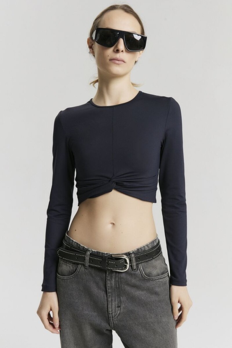 TOP ISABELLA 