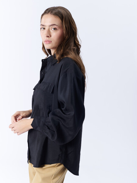 Camisa manga larga bolsillos Negra