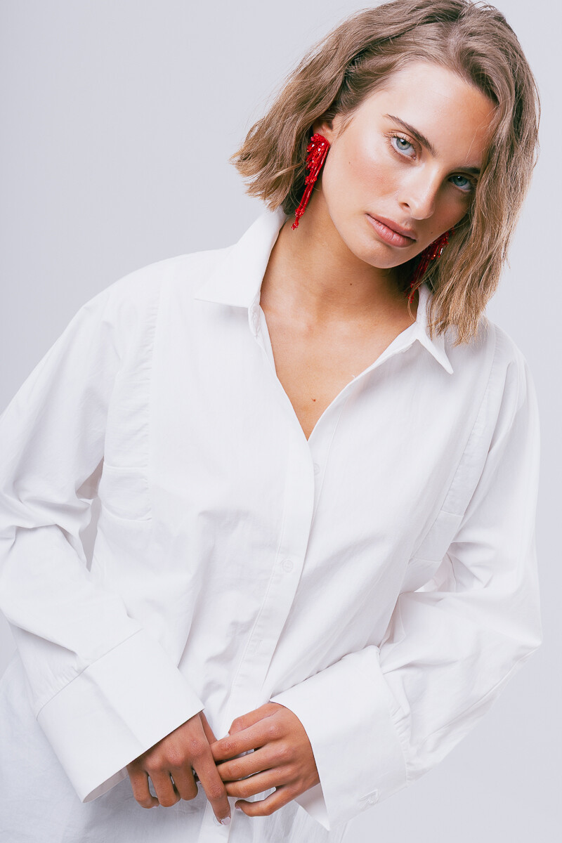 Abri White