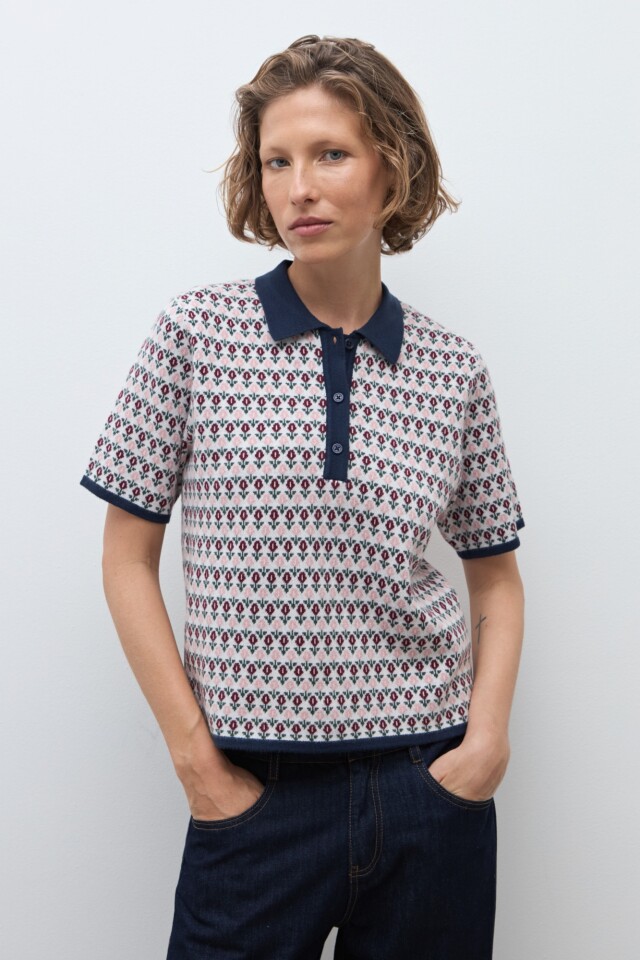 Sweater jacquard cuello polo crudo