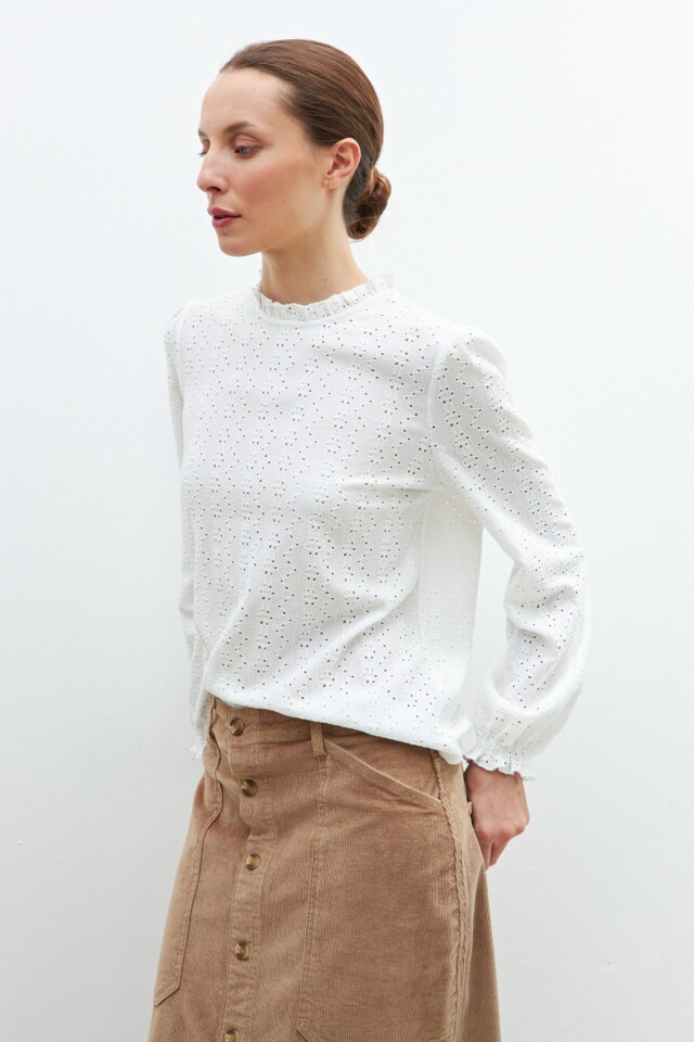 Blusa broderie blanco